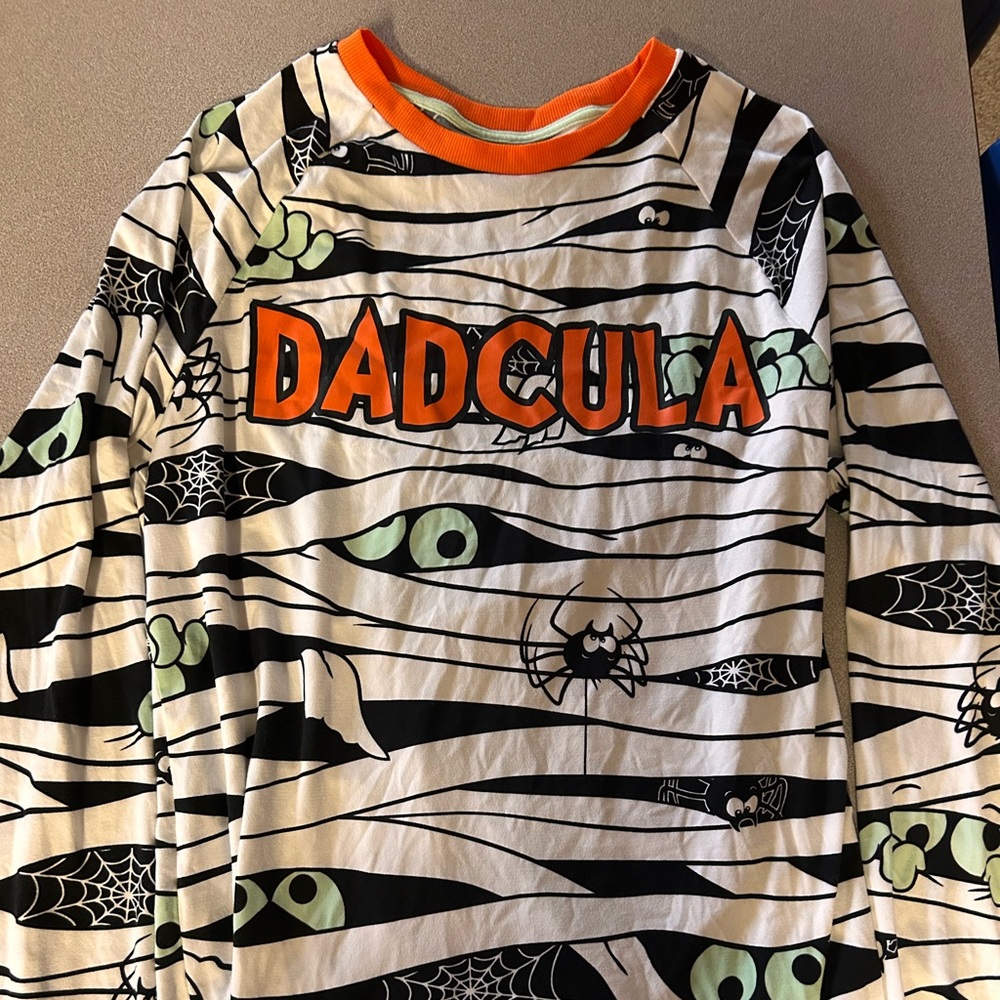 Mens small 28-30 Halloween PJs